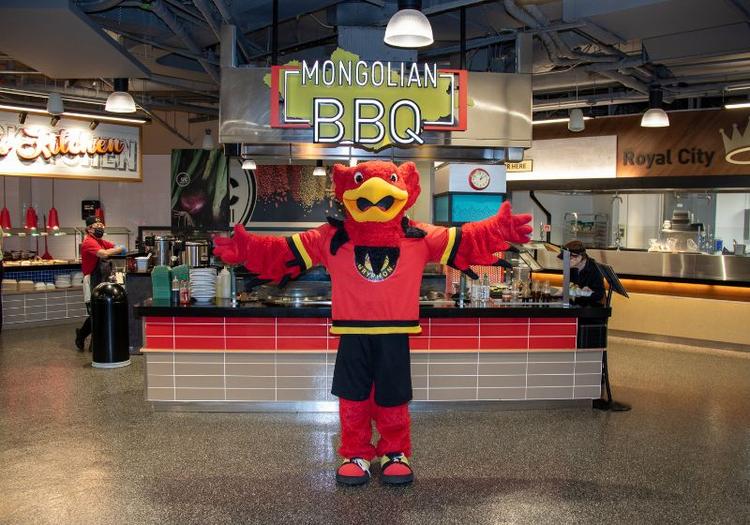 Gryph in UC Chef's Hall