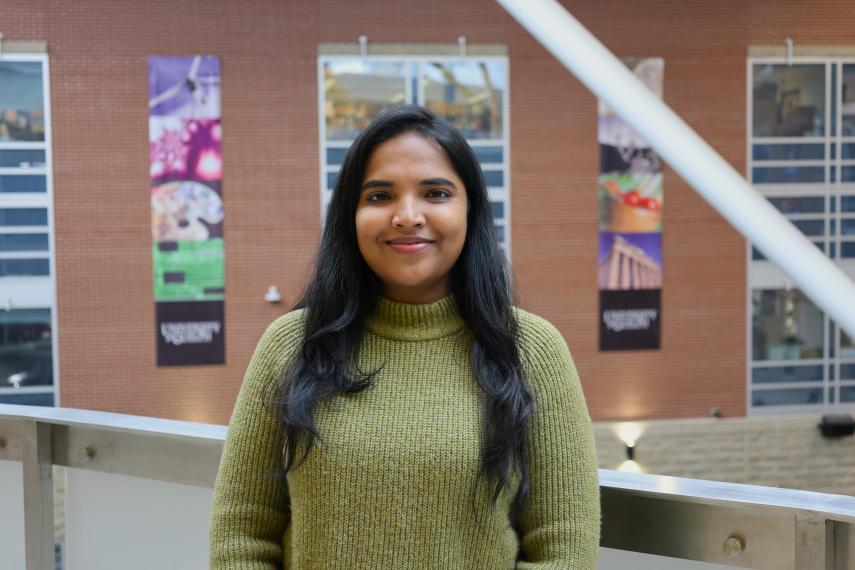 Saritha Reddy headshot