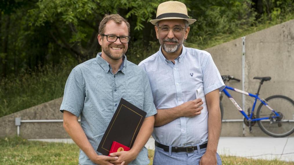 A photo of Professor Geoffrey Power and Dean Max Fallah