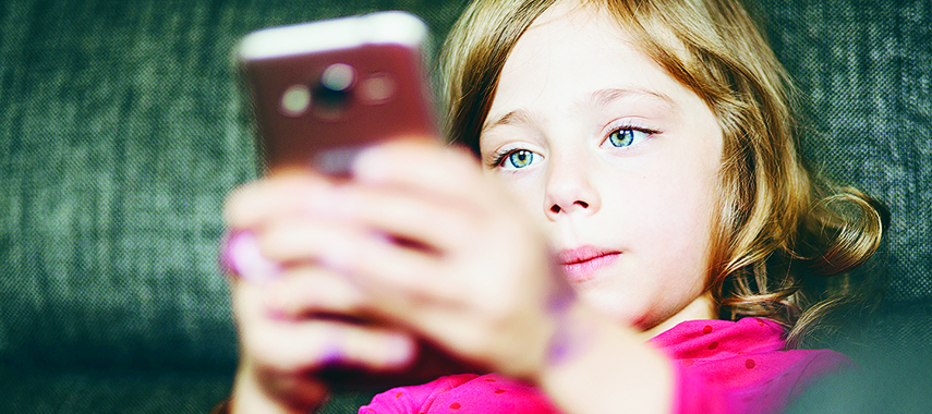 child playing a game on a smartphone